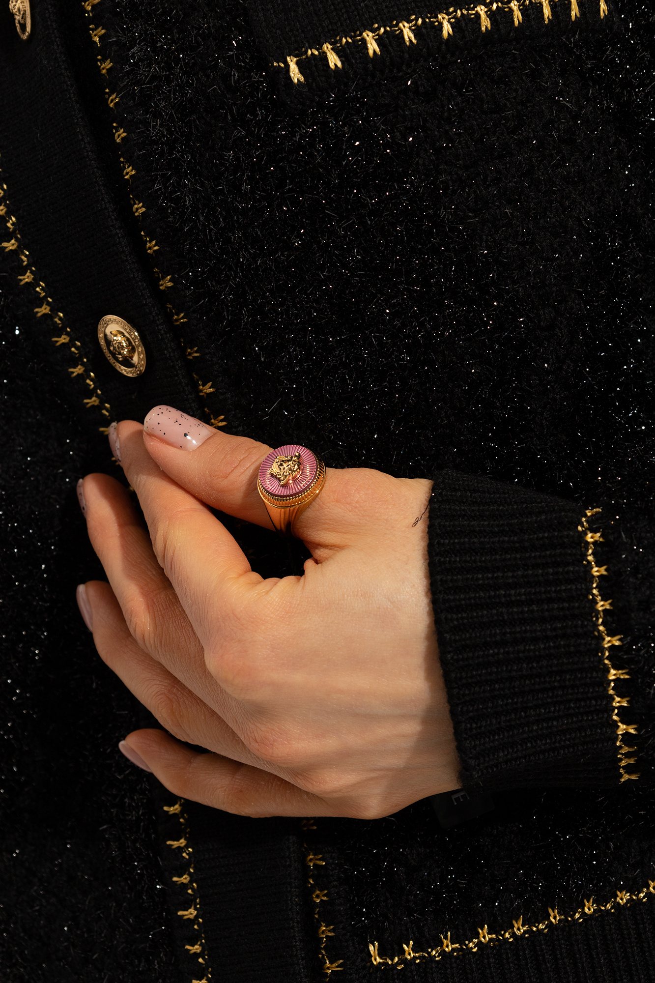 Versace medusa 2025 signet ring